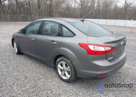 2013 Ford Focus Se z USA, uszkodzony, nr VIN 1FADP3F29DL337963